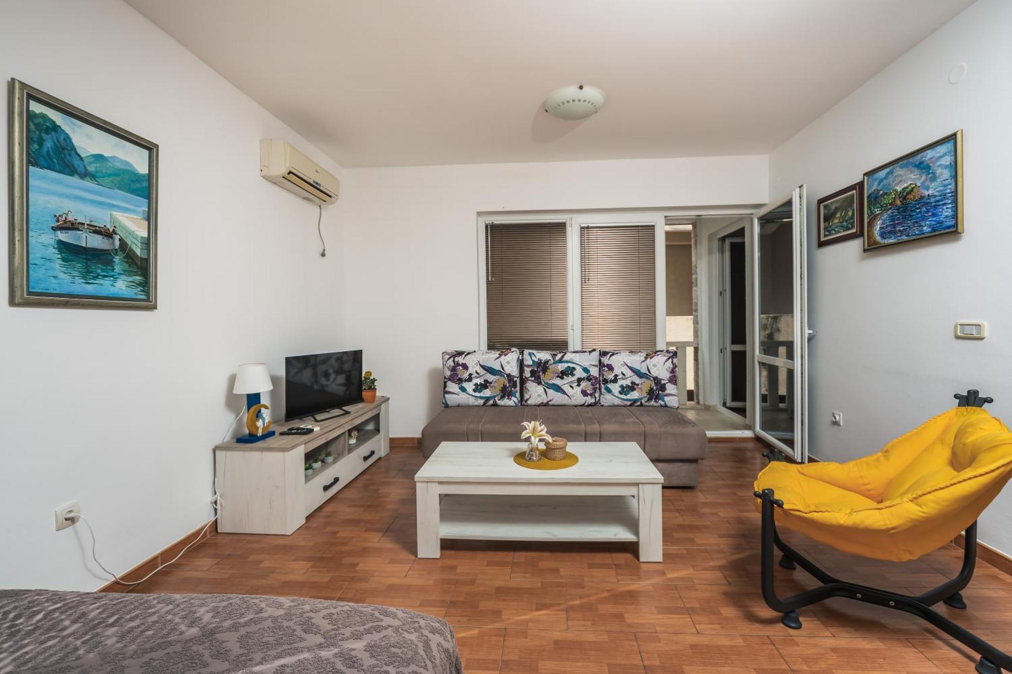 Apartments Franicevic Петровац Экстерьер фото